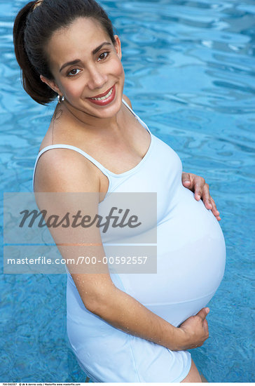 Swimming Pregnant