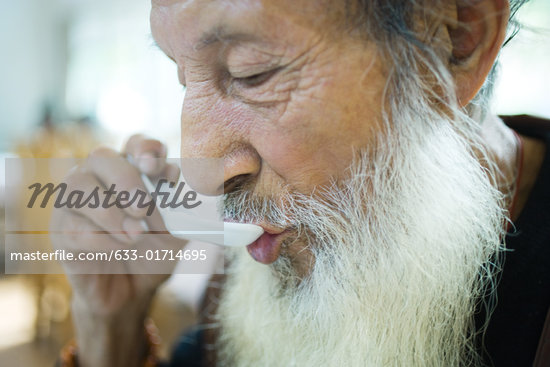 beard chinese