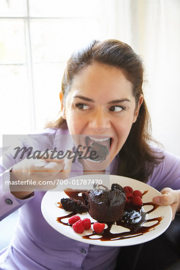 lady eating cake
