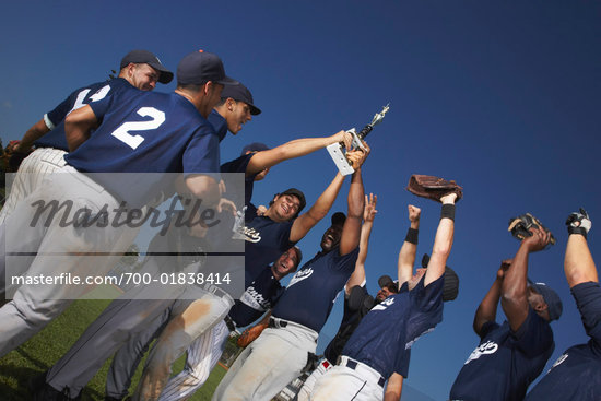 baseball teamwork