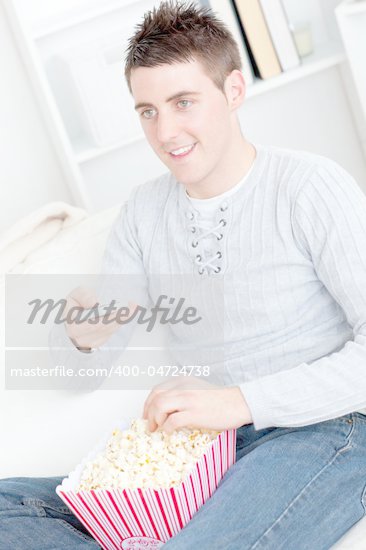 eating popcorn animation