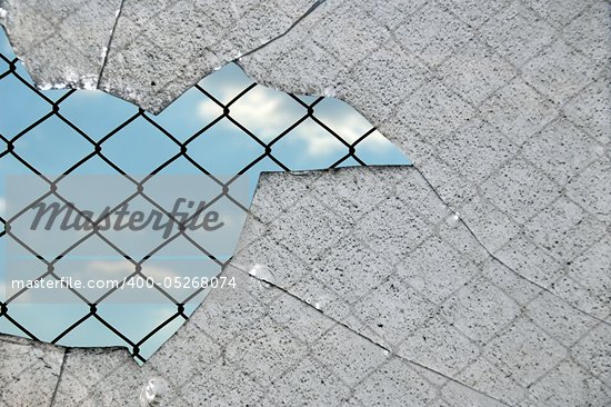 Broken Glass Border