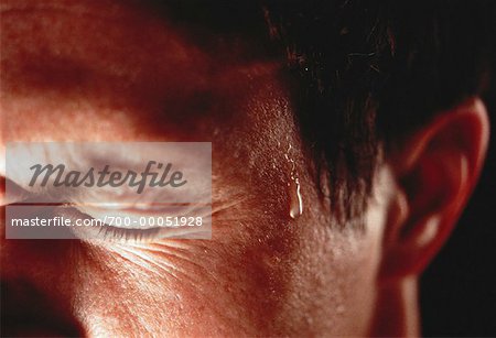 700-00051928em-Close-Up-of-Man-s-Head-with-Bead-Of-Sweat-on-Temple.jpg