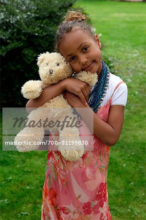  - 700-01199830em-Girl-with-Teddy-Bear---