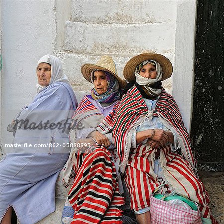 Women wearing the traditional Rif costume. Tetouan, Morocco Stock Photo - Premium Rights-Managed, Artist: AWL Images, Code: 862-03888893