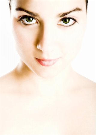 simsearch:400-05062363,k - Portrait of a young and beautiful woman with green eyes Stock Photo - Budget Royalty-Free & Subscription, Code: 400-04006445