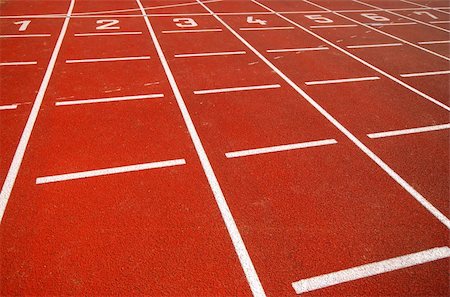 simsearch:400-04785051,k - Numbers of a racetrack, on red tarmac, for runners Stock Photo - Budget Royalty-Free & Subscription, Code: 400-04019294