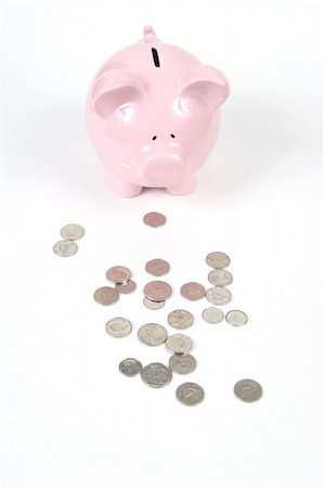 simsearch:400-06077471,k - Pink Piggy Bank on isoalted on white background Stock Photo - Budget Royalty-Free & Subscription, Code: 400-04019707