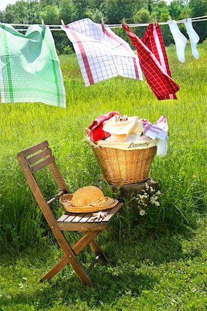 peg - Wash day for dish towels on a summer day Stock Photo - Budget Royalty-Free & Subscription, Code: 400-04024104