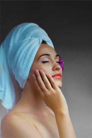 simsearch:400-04335125,k - portrait of a beautiful  woman getting ready for the spa treatment Stock Photo - Budget Royalty-Free & Subscription, Code: 400-04023767