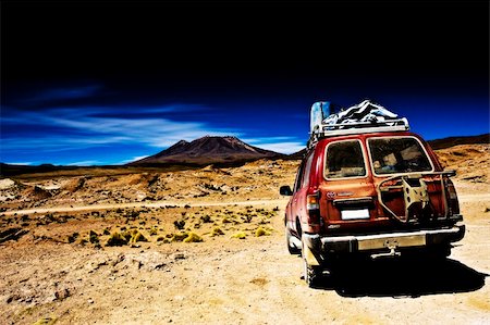 simsearch:400-06408905,k - Bolivia , dramatic landscape, jeep desert and mountain Stock Photo - Budget Royalty-Free & Subscription, Code: 400-04033144