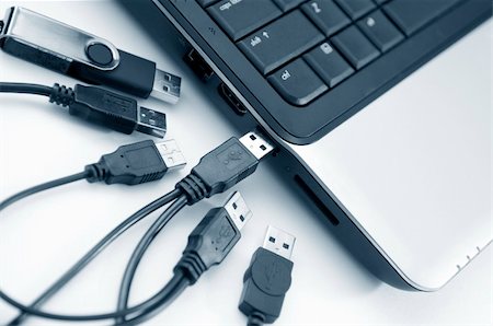 simsearch:400-07337983,k - Too many usb cable. Choose the suitable only. Stock Photo - Budget Royalty-Free & Subscription, Code: 400-04055903