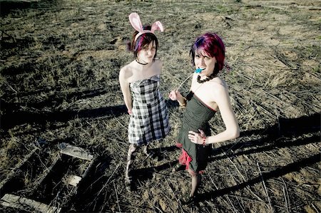 simsearch:400-04831298,k - Two punk girls posing in a rural setting Stock Photo - Budget Royalty-Free & Subscription, Code: 400-04059157