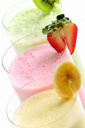 simsearch:824-07586355,k - Assorted fruit smoothies close up on white background Stock Photo - Budget Royalty-Free & Subscription, Code: 400-04066294