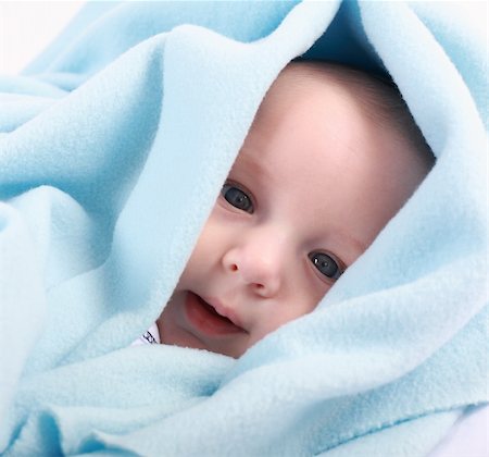 Adorable newborn swathed in cloth Stock Photo - Budget Royalty-Free & Subscription, Code: 400-04079968