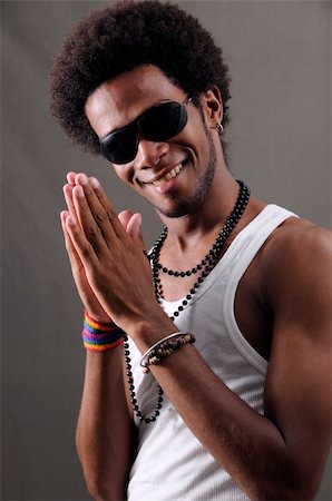 simsearch:400-04732323,k - Portrait of young trendy african american male with happy expression Foto de stock - Super Valor sin royalties y Suscripción, Código: 400-04072800