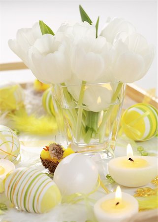 simsearch:700-01173313,k - Table decoration for Easter with eggs and white tulips Stock Photo - Budget Royalty-Free & Subscription, Code: 400-04093883