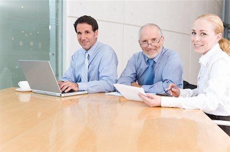 simsearch:400-04113367,k - business group meeting Stock Photo - Budget Royalty-Free & Subscription, Code: 400-04113347