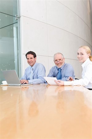 simsearch:400-04113367,k - business group meeting Stock Photo - Budget Royalty-Free & Subscription, Code: 400-04113348