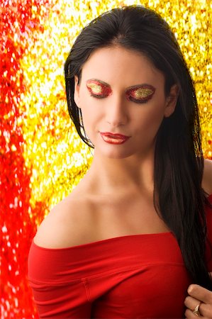 simsearch:400-05895838,k - Portrait of a beautiful woman with artistic make-up on her face Isolated on white background Foto de stock - Super Valor sin royalties y Suscripción, Código: 400-04135109