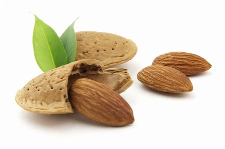 simsearch:400-04833195,k - Almonds with leaves Stock Photo - Budget Royalty-Free & Subscription, Code: 400-04154055