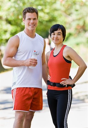 fitness asian couple - Runners drinking water Stock Photo - Budget Royalty-Free & Subscription, Code: 400-04167752