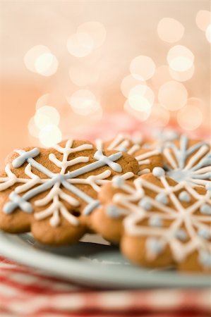 simsearch:400-05721521,k - Delicious homemade Christmas gingerbread cookies Stock Photo - Budget Royalty-Free & Subscription, Code: 400-04172621