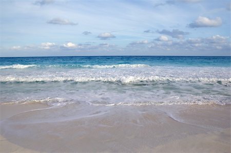 simsearch:400-04062726,k - Caribbean turquoise beach background Foto de stock - Super Valor sin royalties y Suscripción, Código: 400-04205827