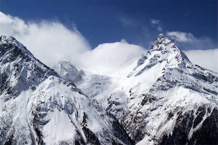 simsearch:400-04269017,k - Caucasus Mountains. Dombai. Photographie de stock - Aubaine LD & Abonnement, Code: 400-04209723