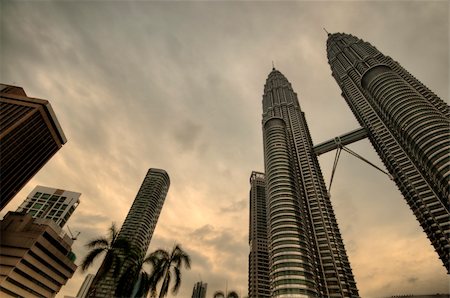 simsearch:400-07111236,k - Famous Malaysia landmark, Petronas Twin Towers in sunset Stock Photo - Budget Royalty-Free & Subscription, Code: 400-04202886