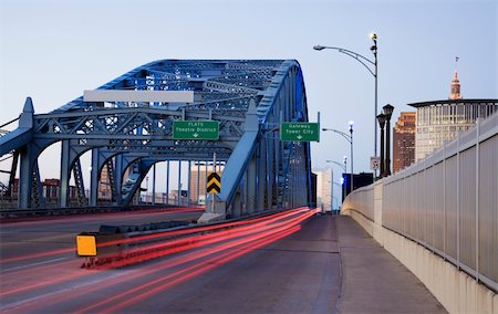 Traffic on the bridge in downtown Cleveland, Ohio. Stock Photo - Budget Royalty-Free & Subscription, Code: 400-04228667