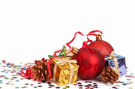 simsearch:400-05381288,k - Red Christmas baubles and other decorations isolated on white background with copy space. Stock Photo - Budget Royalty-Free & Subscription, Code: 400-04235894