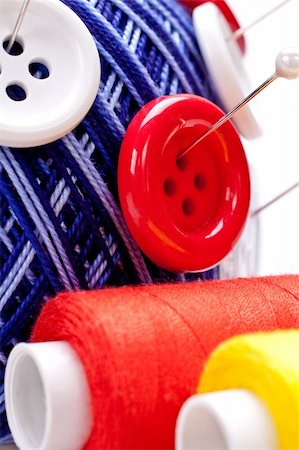 simsearch:400-06079198,k - red and white pins in wool ball with buttons Stock Photo - Budget Royalty-Free & Subscription, Code: 400-04267006
