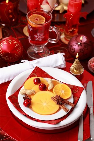 simsearch:400-05693119,k - Place setting for Christmas with fresh fruits and hot wine punch Stock Photo - Budget Royalty-Free & Subscription, Code: 400-04263141