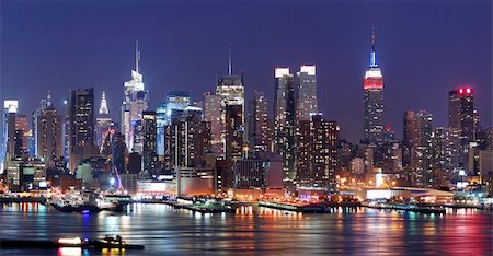 New York City Manhattan skyline panorama at night over Hudson River with refelctions viewed from New Jersey Stock Photo - Budget Royalty-Free & Subscription, Code: 400-04263521