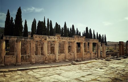 simsearch:400-06642892,k - the ruins of the ancient city of Hierapolis on the hill Pamukkale, Turkey. Artistic colors added. Stock Photo - Budget Royalty-Free & Subscription, Code: 400-04276679