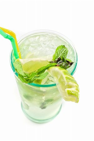 simsearch:400-03965729,k - Fresh mojito cocktail top view isolated on a white bacground Stock Photo - Budget Royalty-Free & Subscription, Code: 400-04284630