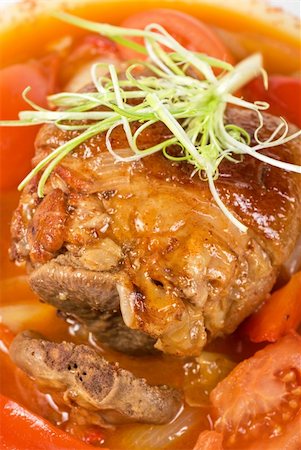 knuckle of veal baked with vegetables closeup Stock Photo - Budget Royalty-Free & Subscription, Code: 400-04284655