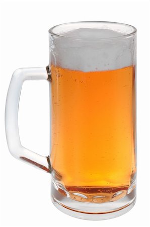 simsearch:400-04083275,k - Pint of beer isolated on white background Stock Photo - Budget Royalty-Free & Subscription, Code: 400-04288697