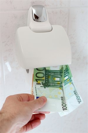 simsearch:700-00424016,k - using euro money as toilet paper Foto de stock - Super Valor sin royalties y Suscripción, Código: 400-04283302