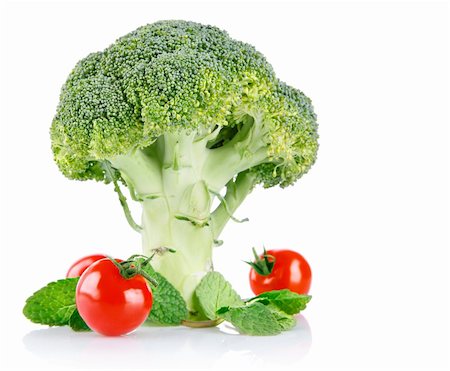 simsearch:400-05664137,k - cabbage broccoli with tomatos and green leaves isolated on white background Stock Photo - Budget Royalty-Free & Subscription, Code: 400-04295846