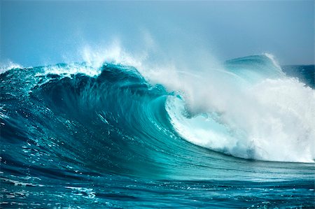Ocean wave Stock Photo - Budget Royalty-Free & Subscription, Code: 400-04303668