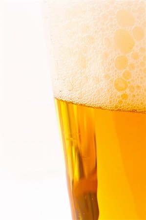simsearch:400-04083275,k - Light beer fresh in a glass of beer close up Stock Photo - Budget Royalty-Free & Subscription, Code: 400-04319758