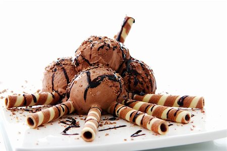 simsearch:400-05718903,k - Chocolate ice cream dessert on white background Stock Photo - Budget Royalty-Free & Subscription, Code: 400-04327162