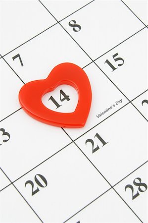 Heart shape marker on calendar page showing February 14 Valentine's Day Stock Photo - Budget Royalty-Free & Subscription, Code: 400-04360209