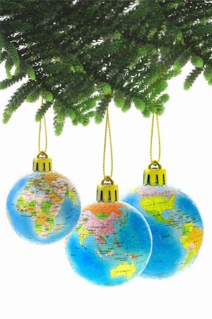 earth globe christmas ornament - Three Chirstmas globe ornaments on white background Stock Photo - Budget Royalty-Free & Subscription, Code: 400-04376200