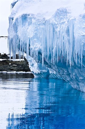 simsearch:400-05271801,k - Reflection of the Antarctic Glacier with icicles Stock Photo - Budget Royalty-Free & Subscription, Code: 400-04399418