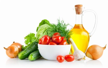 simsearch:400-05664137,k - set fresh vegetables with olive oil isolated on white background Stock Photo - Budget Royalty-Free & Subscription, Code: 400-04390352