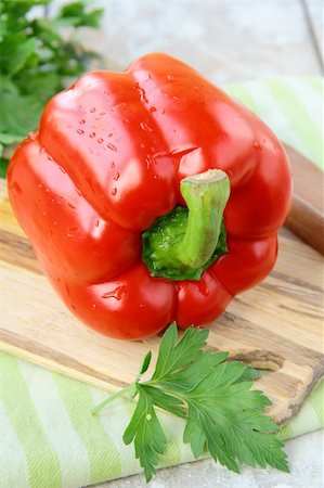 pimento - large red bell peppers on a cutting board Stock Photo - Budget Royalty-Free & Subscription, Code: 400-04391424