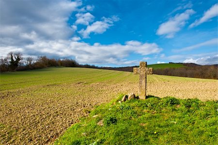 simsearch:400-05711931,k - The Medieval Stone Cross on the Plowed Field in Spain Stock Photo - Budget Royalty-Free & Subscription, Code: 400-04392244
